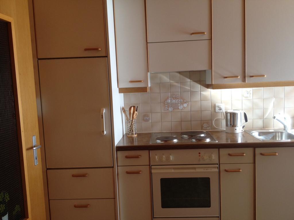 Staldenried Ferienwohnung Rum bild